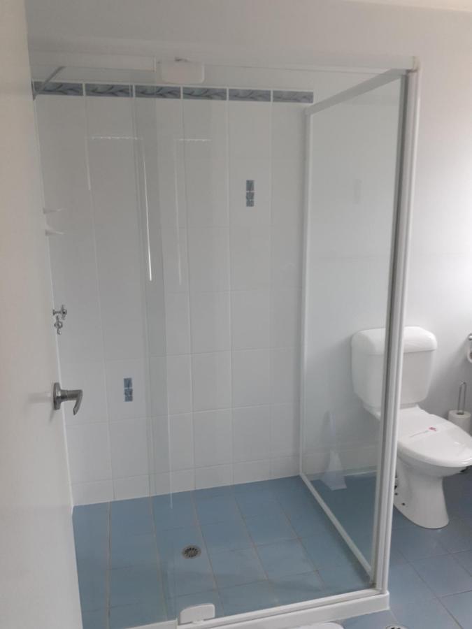 Blk Stays Guest House Deluxe Units Morayfield 外观 照片