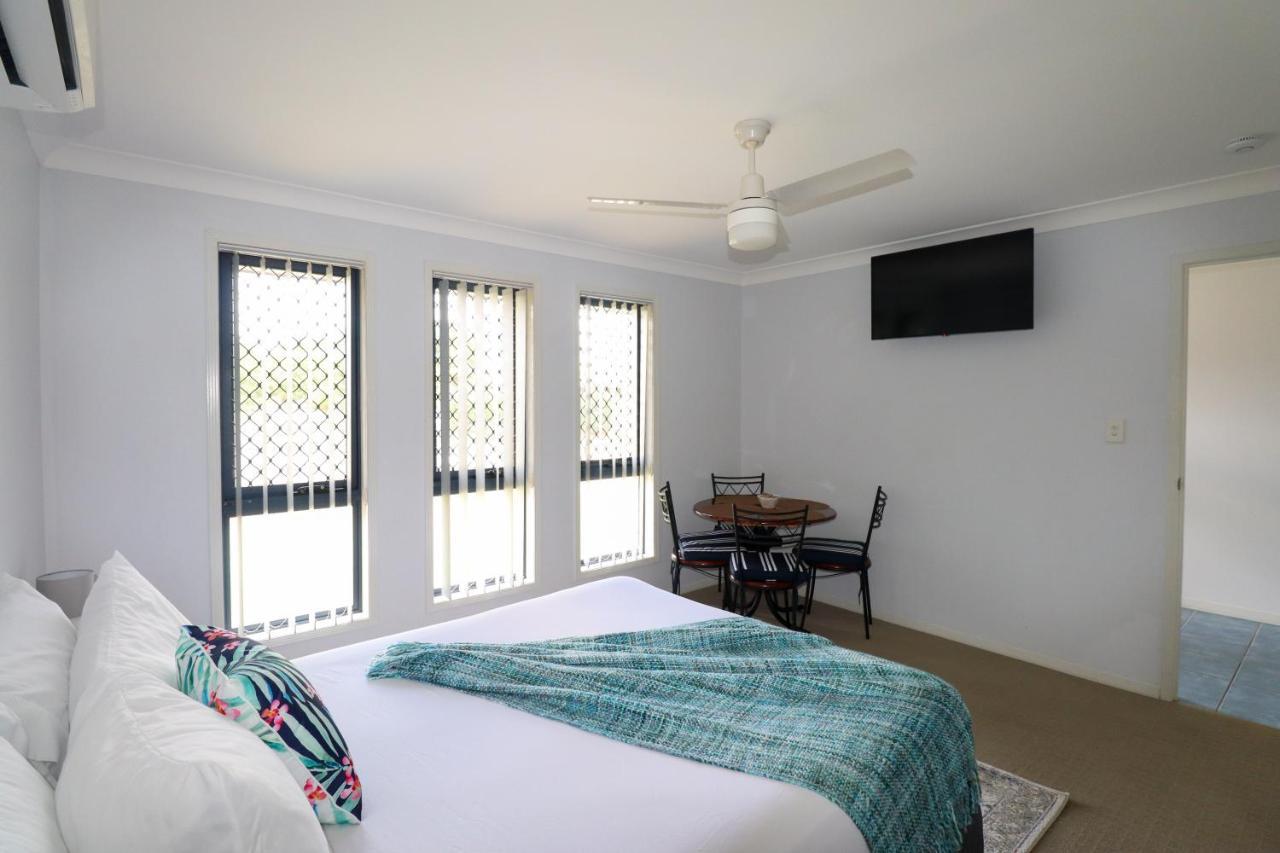 Blk Stays Guest House Deluxe Units Morayfield 外观 照片